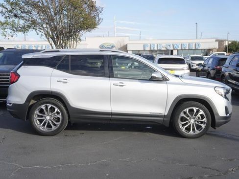 Used 2018 GMC Terrain SLT image 5