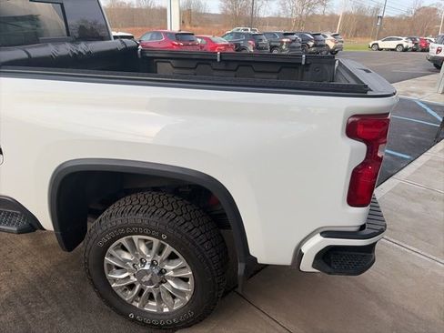 Used 2020 Chevrolet Silverado 3500 High Country w/ LPO, Dark Essentials Package AWD/4WD image 33