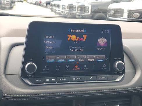 Certified 2023 Nissan Rogue S image 22