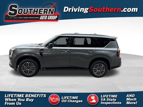New 2026 Nissan Armada SL w/ Captain's Chari Seat Package AWD/4WD image 1