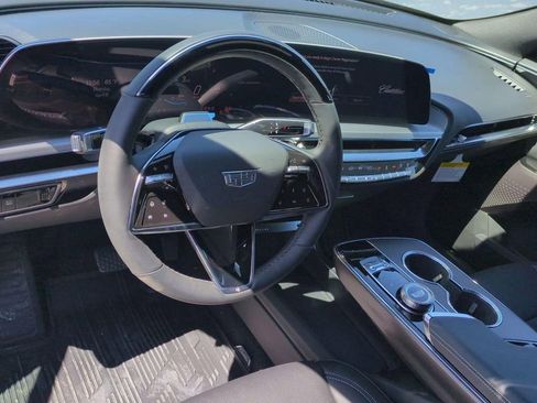 New 2026 Cadillac Lyriq Sport AWD/4WD image 6