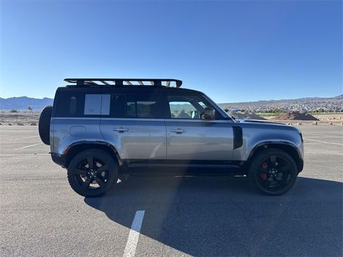 Used 2020 Land Rover Defender 110 X image 4