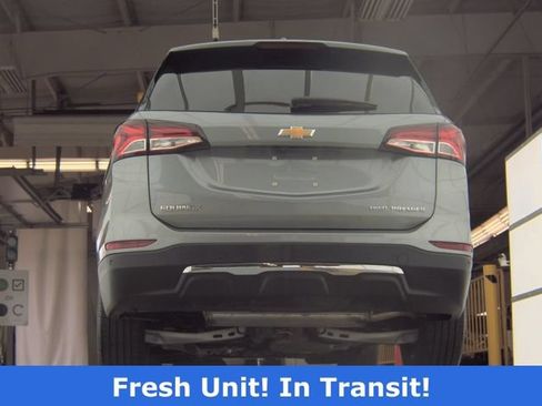 Used 2023 Chevrolet Equinox Premier AWD/4WD image 8