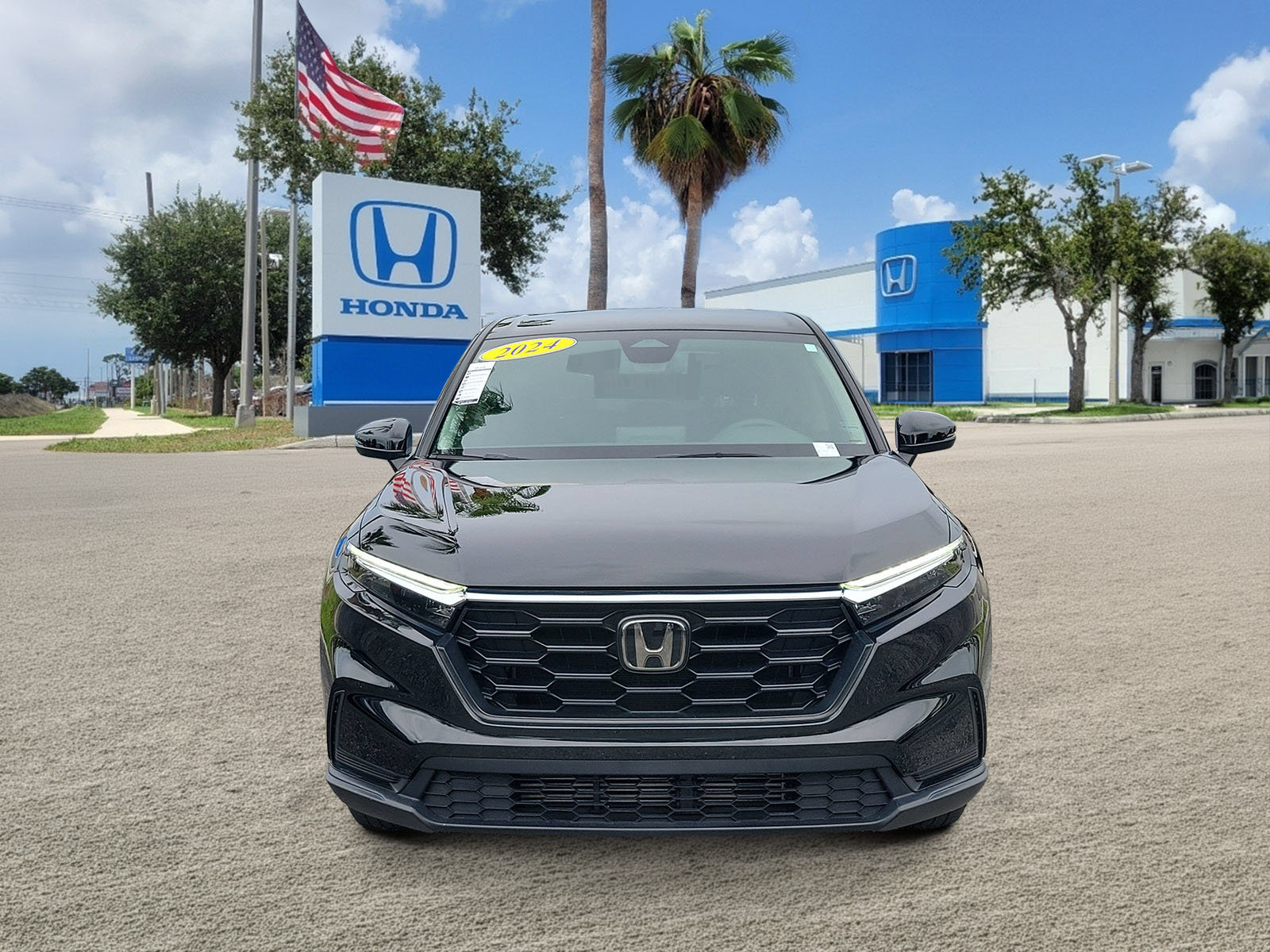 Used 2024 Honda CR-V LX image 2
