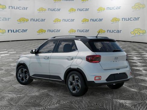 New 2026 Hyundai Venue SEL FWD image 2