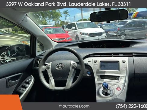 Used 2015 Toyota Prius Three FWD image 54
