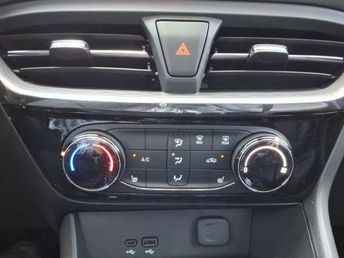 Used 2026 Buick Encore GX Sport Touring w/ Comfort Package FWD image 22