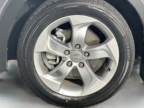 Used 2019 Honda HR-V LX image 11