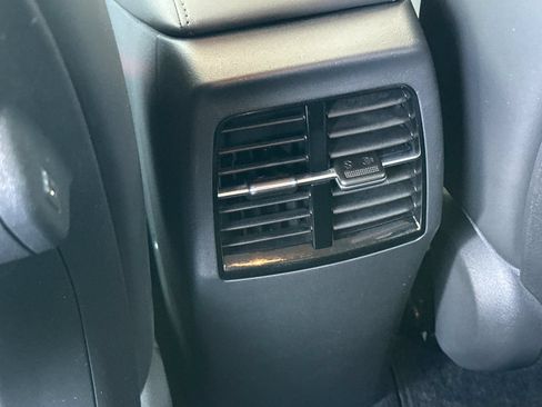 Used 2023 Kia Niro Wind FWD image 13