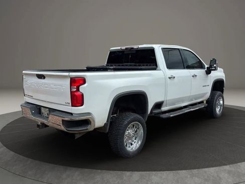 Used 2020 Chevrolet Silverado 2500 LTZ w/ LTZ Premium Package RWD image 2