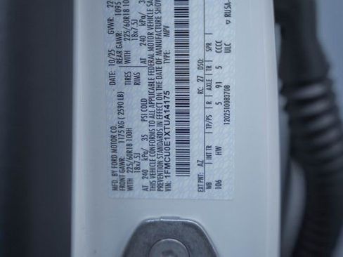 New 2026 Ford Escape SE w/ Class II Trailer Tow Package image 48