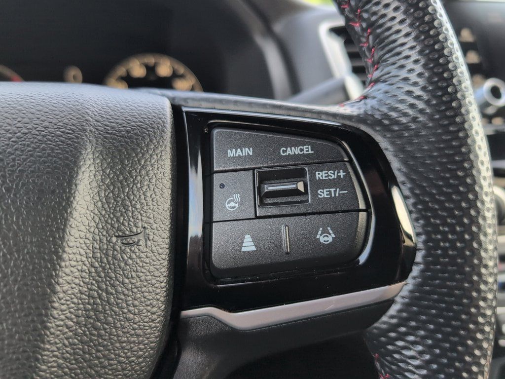 Used 2025 Honda Ridgeline Black Edition image 18