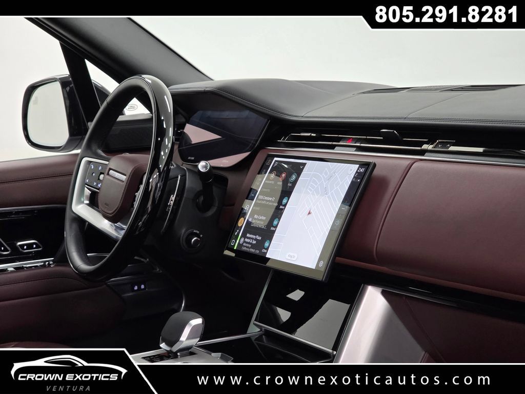 Used 2025 Land Rover Range Rover Autobiography AWD/4WD image 14