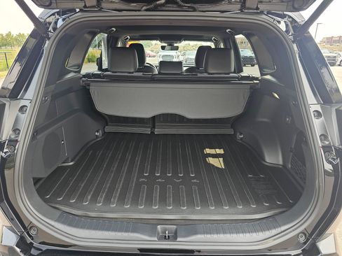 Used 2026 Toyota RAV4 XSE AWD/4WD image 14