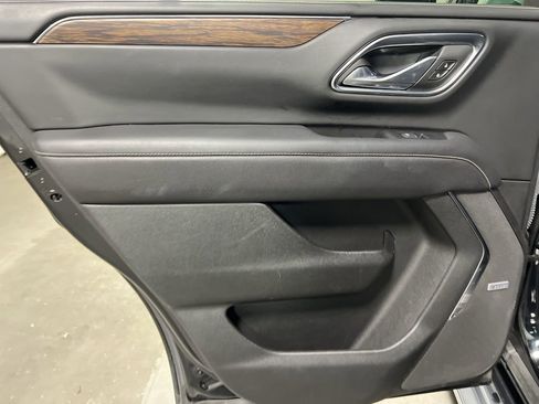 Used 2024 Chevrolet Tahoe Premier image 21