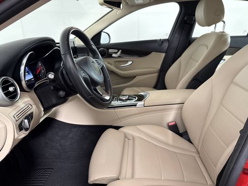 Used 2018 Mercedes-Benz C 300 Sedan w/ Premium Package image 5