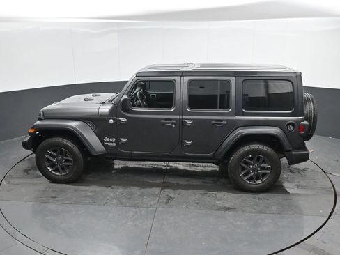 Used 2020 Jeep Wrangler Unlimited Sport AWD/4WD image 28