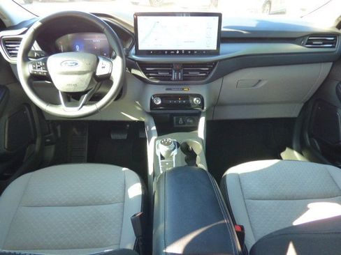 Used 2024 Ford Escape Active w/ Tech Pack #1 image 2