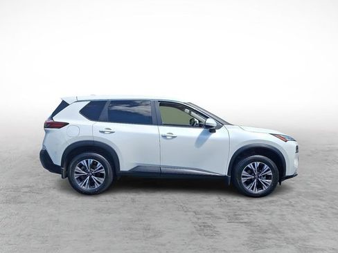 Used 2023 Nissan Rogue SV image 7