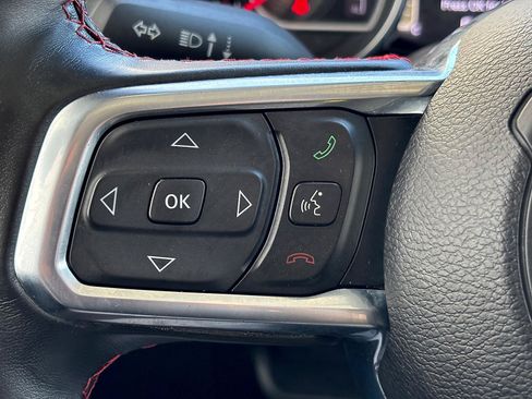 Used 2020 Jeep Gladiator Rubicon w/ Uconnect 4C Nav & Sound Group AWD/4WD image 27