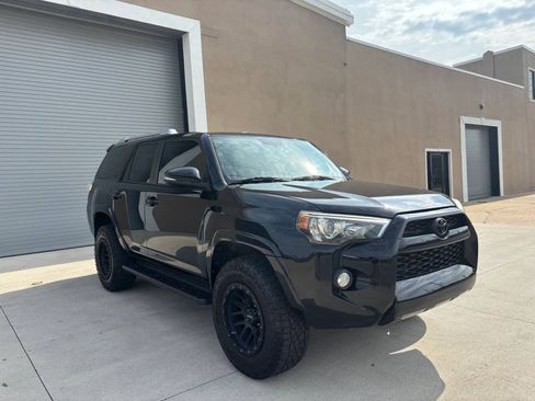 Used 2016 Toyota 4Runner SR5 Premium AWD/4WD image 7
