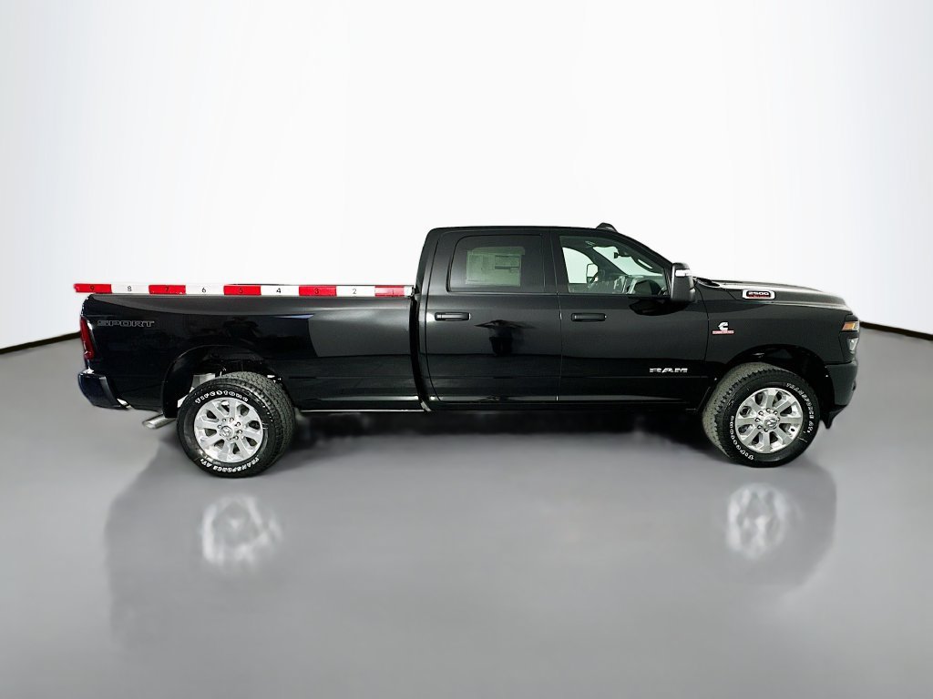 New 2026 RAM 2500 Big Horn AWD/4WD image 8
