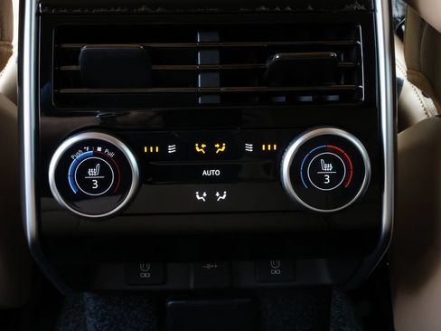 New 2026 Land Rover Range Rover SE AWD/4WD image 29