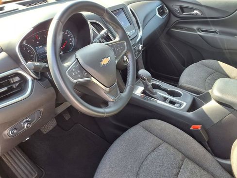 Used 2024 Chevrolet Equinox LT FWD image 16