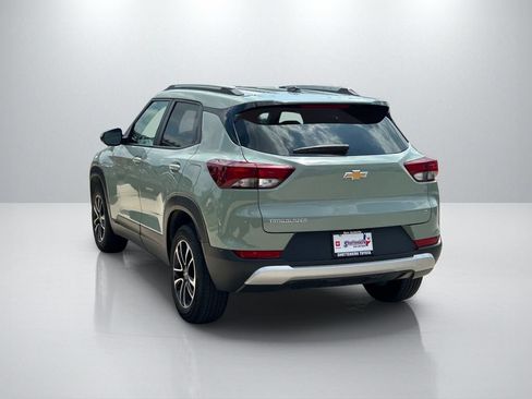 Used 2025 Chevrolet TrailBlazer LT FWD image 7