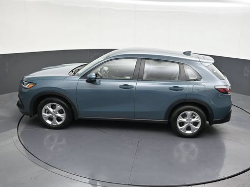 Used 2024 Honda HR-V LX image 17