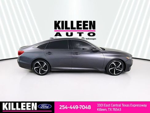 Used 2019 Honda Accord Sport image 9