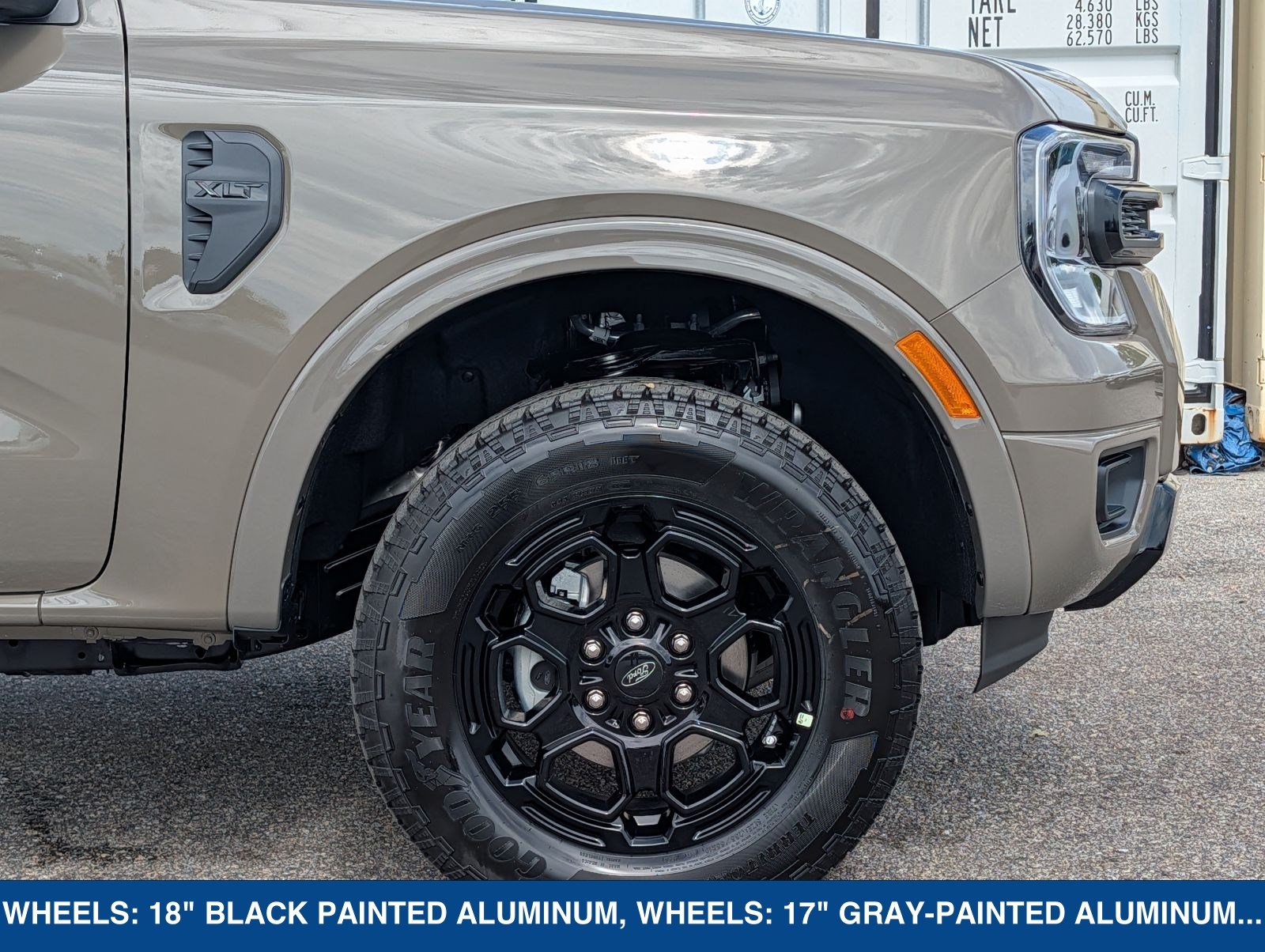 New 2026 Ford Ranger XLT w/ Black Appearance Package RWD image 13