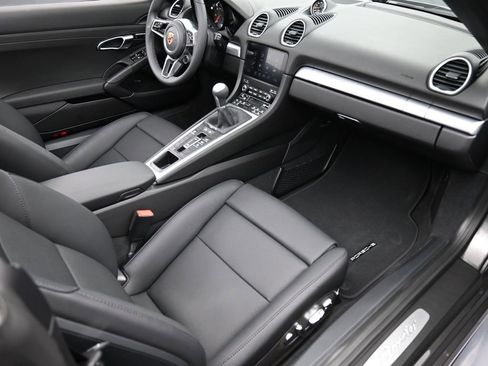 New 2025 Porsche 718 Boxster RWD image 26