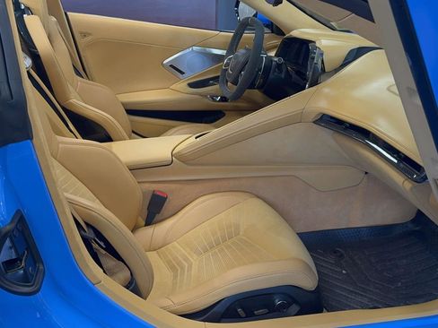 Used 2023 Chevrolet Corvette Stingray Premium Conv w/ 3LT image 21