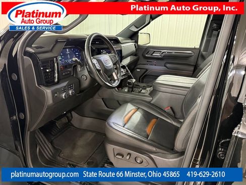 Used 2024 GMC Sierra 1500 AT4 w/ Technology Package AWD/4WD image 10