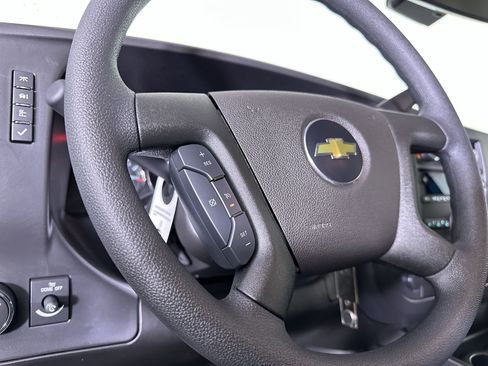 New 2025 Chevrolet Express 2500 w/ Driver Convenience Package RWD image 43