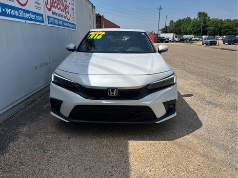 Used 2023 Honda Civic Sport Touring image 5