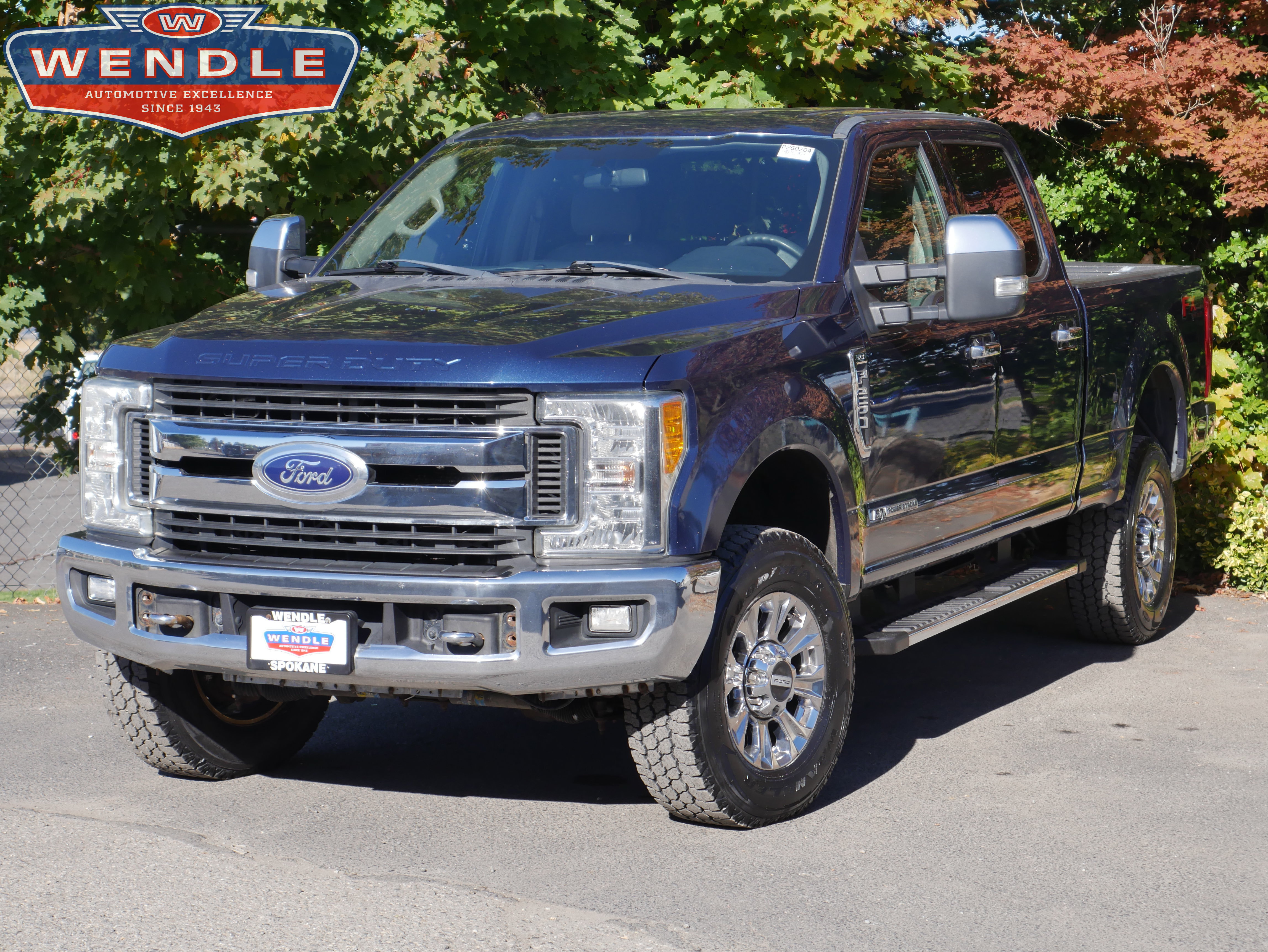 Used 2017 Ford F250 XLT w/ XLT Premium Package AWD/4WD image 1