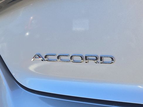 Used 2025 Honda Accord LX image 31