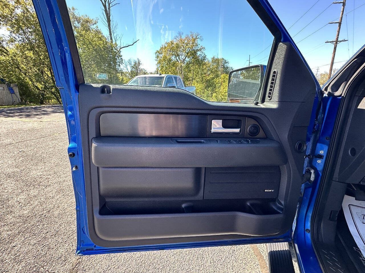 Used 2013 Ford F150 FX4 w/ Luxury Equipment Group AWD/4WD image 10