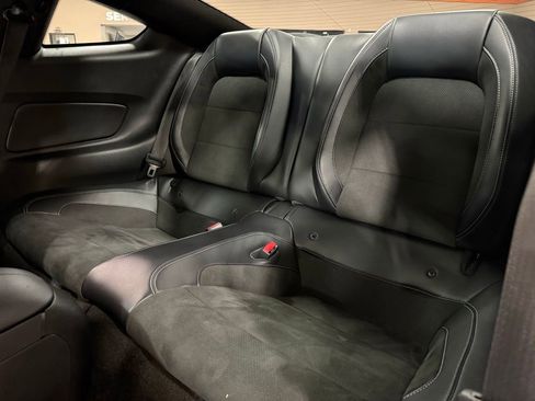 Used 2017 Ford Mustang Shelby GT350 image 16