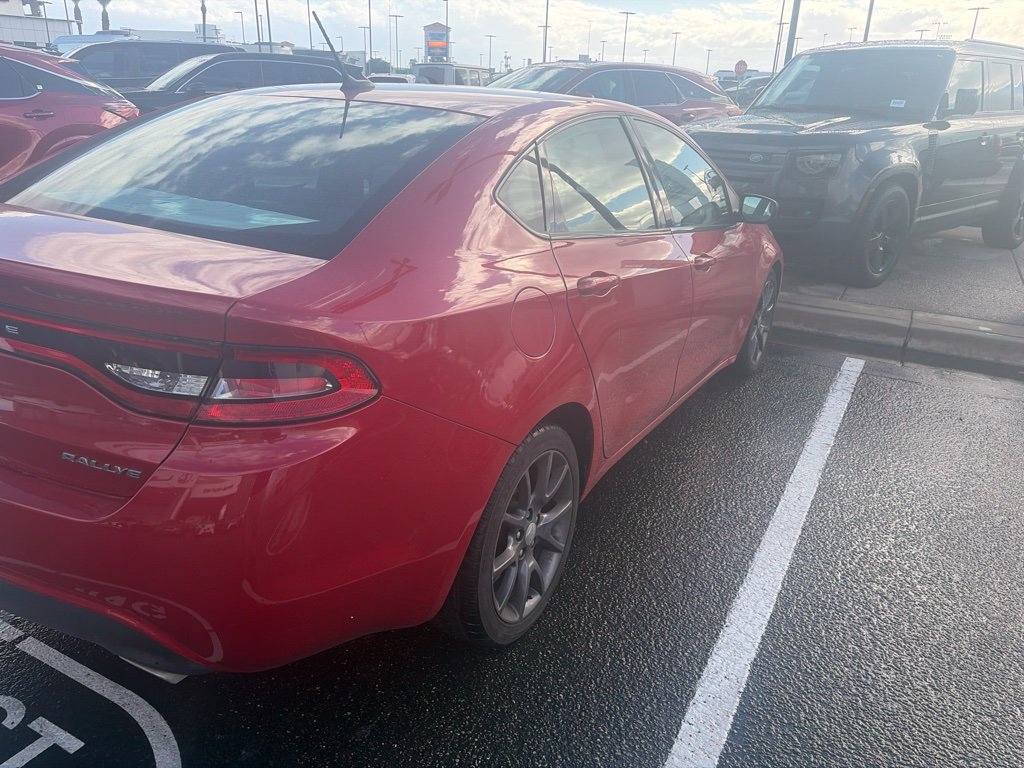 Used 2016 Dodge Dart SXT w/ Sun/Sound Group FWD image 6