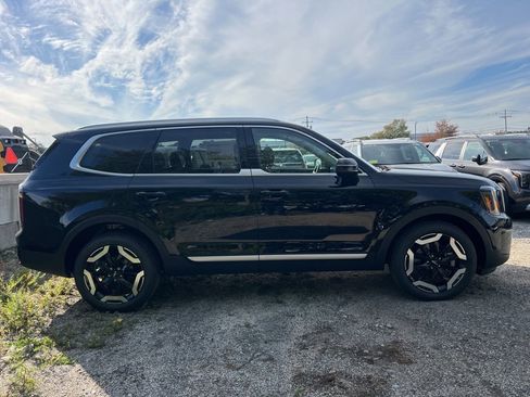 New 2025 Kia Telluride EX w/ EX Captain's Chair Package image 4