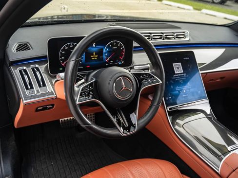 Used 2023 Mercedes-Benz S 500 4MATIC image 24