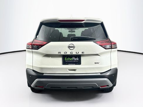 Used 2022 Nissan Rogue SV FWD image 7