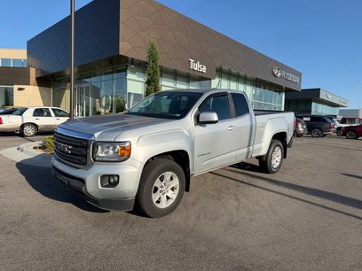Used 2017 GMC Canyon SLE w/ SLE Convenience Package