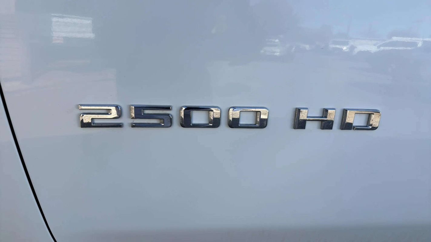 Used 2024 Chevrolet Silverado 2500 LT w/ Convenience Package AWD/4WD image 22