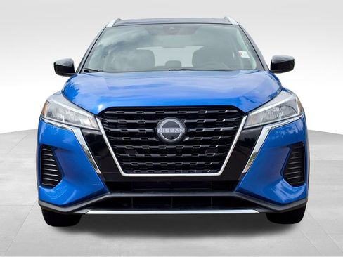 Used 2023 Nissan Kicks SV FWD image 4