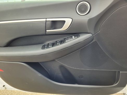 Certified 2026 Hyundai Sonata SEL FWD image 21