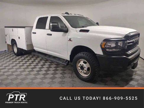 Used 2024 RAM 3500 Tradesman w/ Max Tow Package AWD/4WD image 1